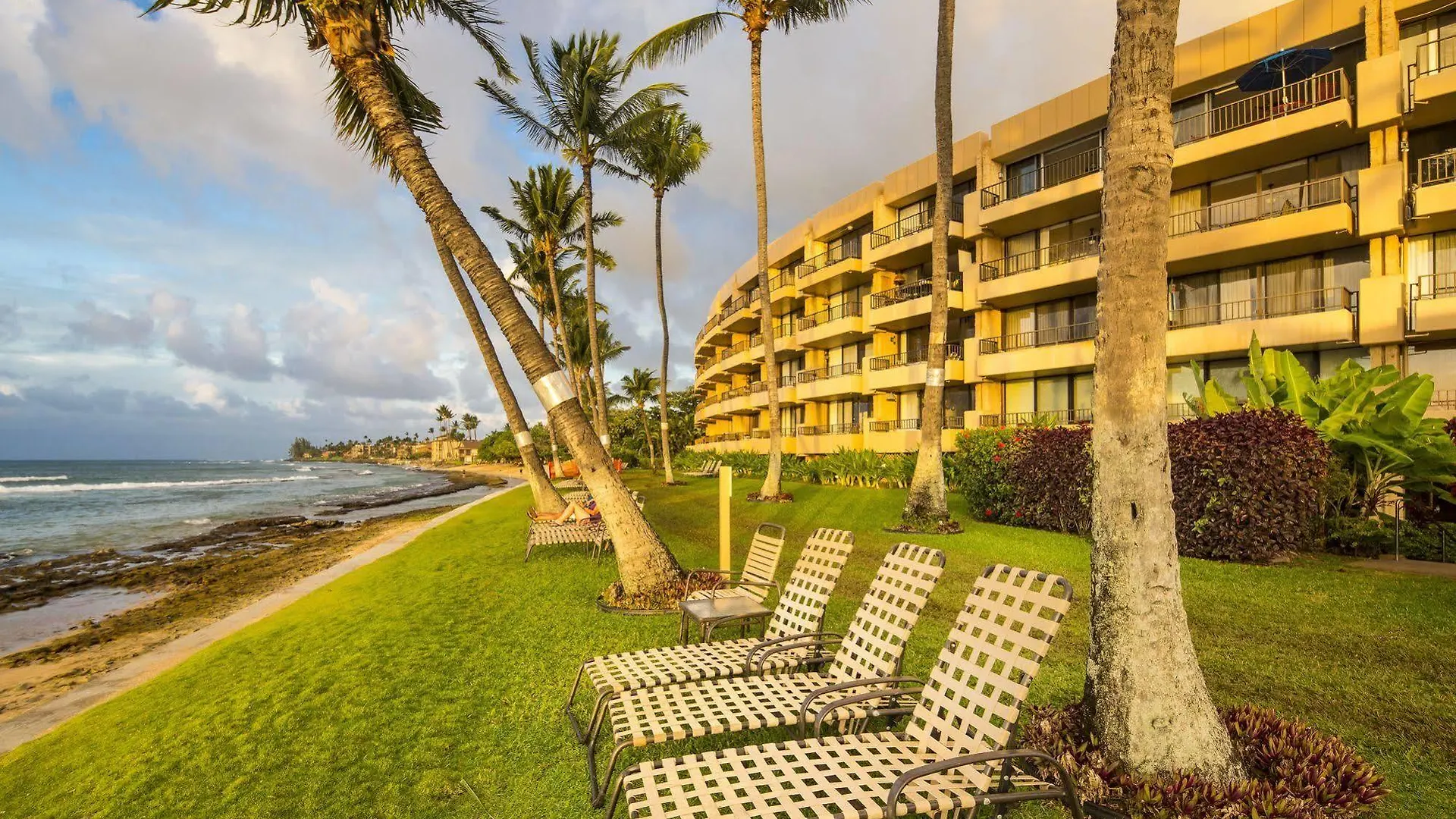 Aparthotel Castle Paki Maui Lāhainā